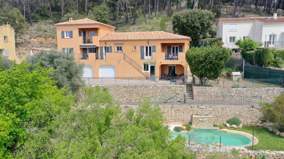 Maison à LA BOUILLADISSE