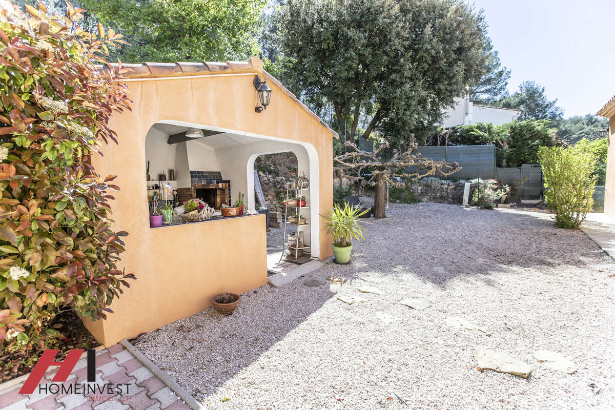 Maison à LA BOUILLADISSE