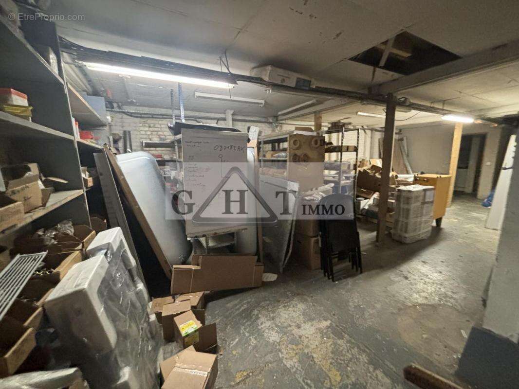 Commerce à LE PERREUX-SUR-MARNE