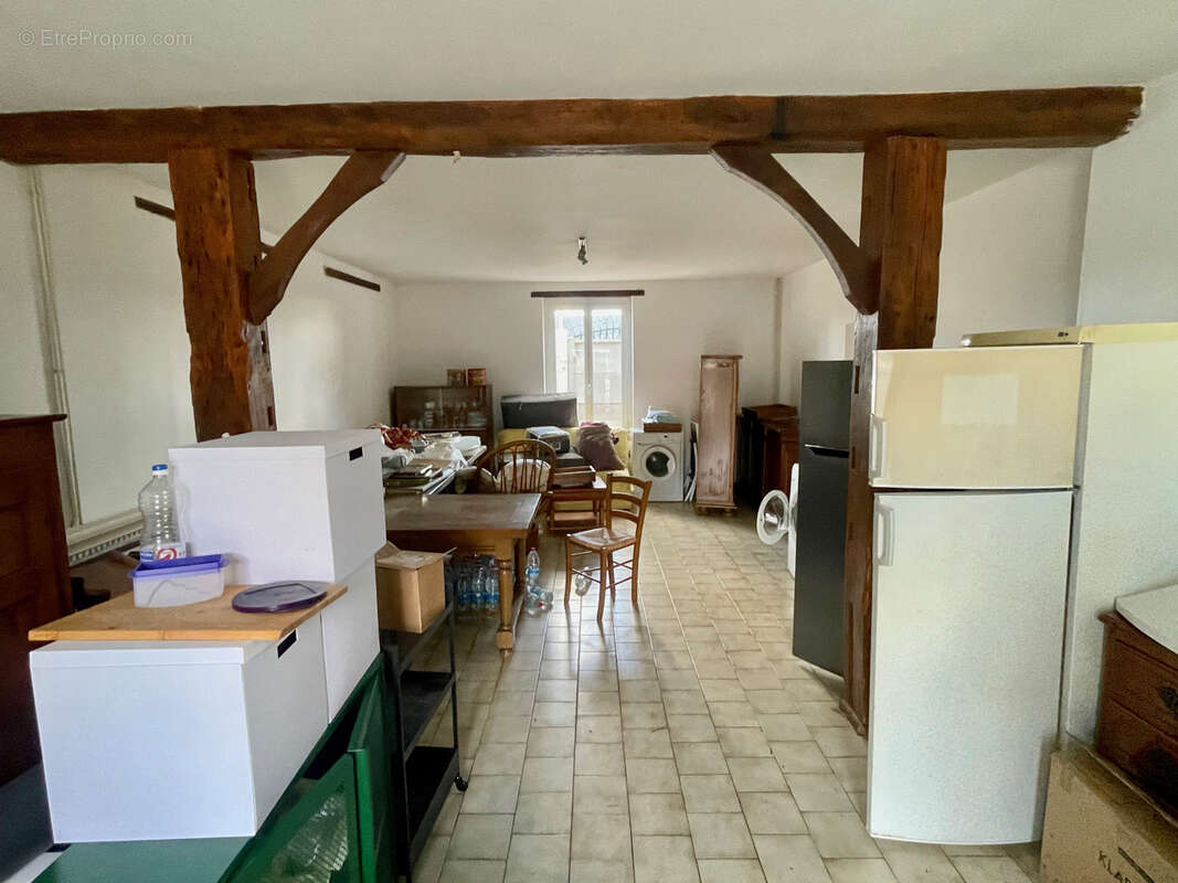 Maison à BERVILLE-LA-CAMPAGNE