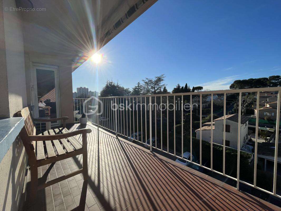 Appartement à LE CANNET