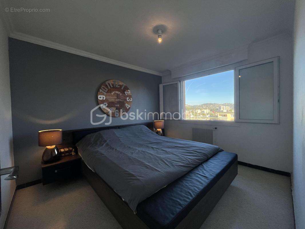 Appartement à LE CANNET