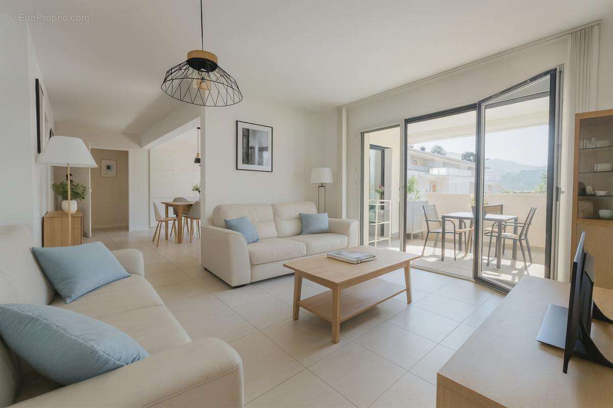 Appartement à SAINT-JORIOZ