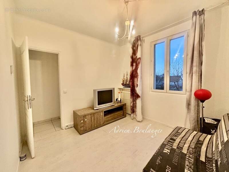 Maison à COMBS-LA-VILLE