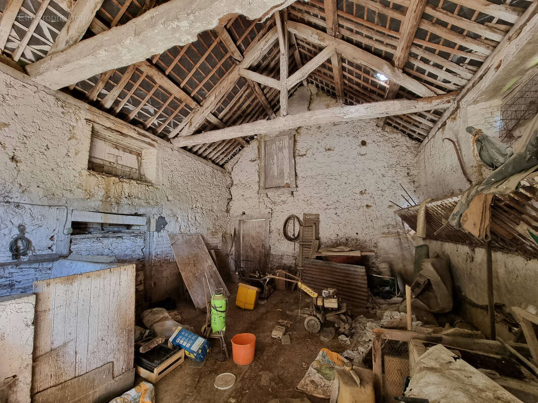 Maison à NOYAL-CHATILLON-SUR-SEICHE