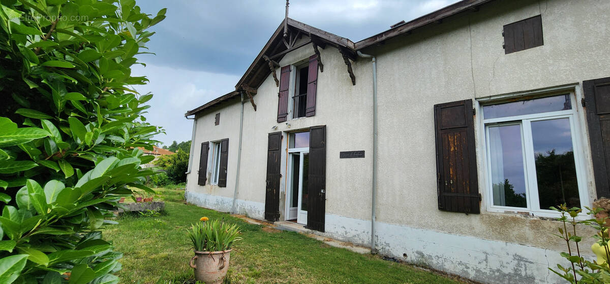 Maison à NICOLE