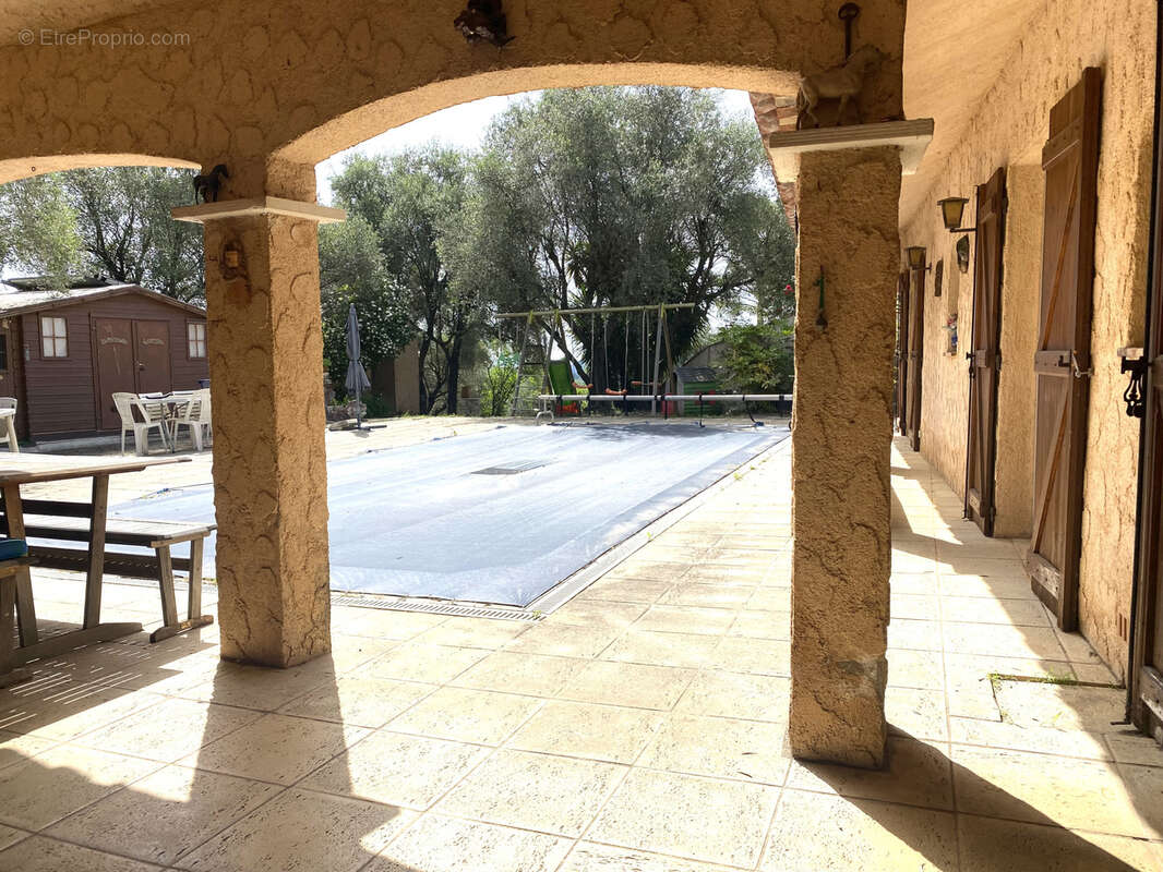 Maison à PEYMEINADE