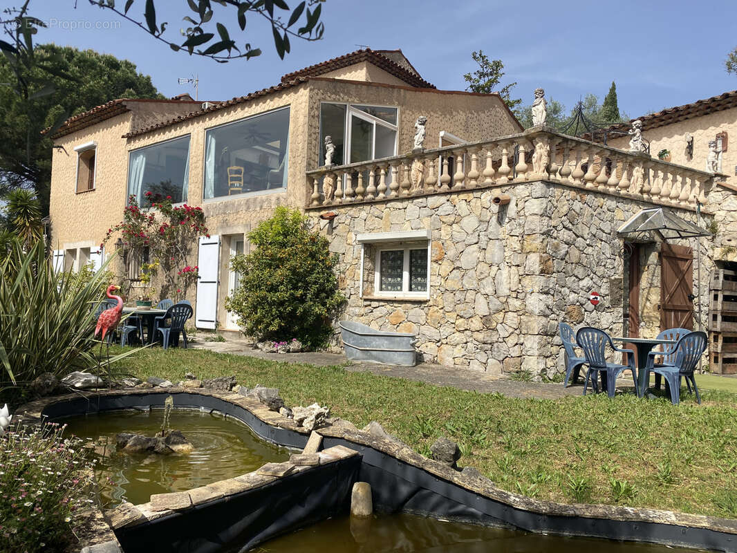 Maison à PEYMEINADE