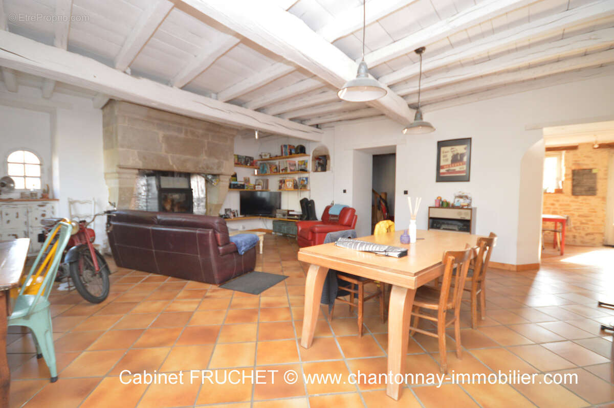 Maison à CHANTONNAY