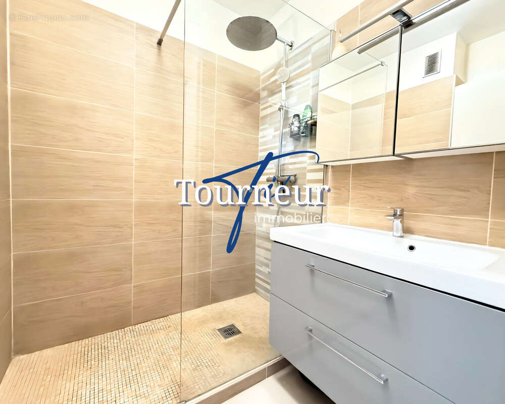 Appartement à SANARY-SUR-MER