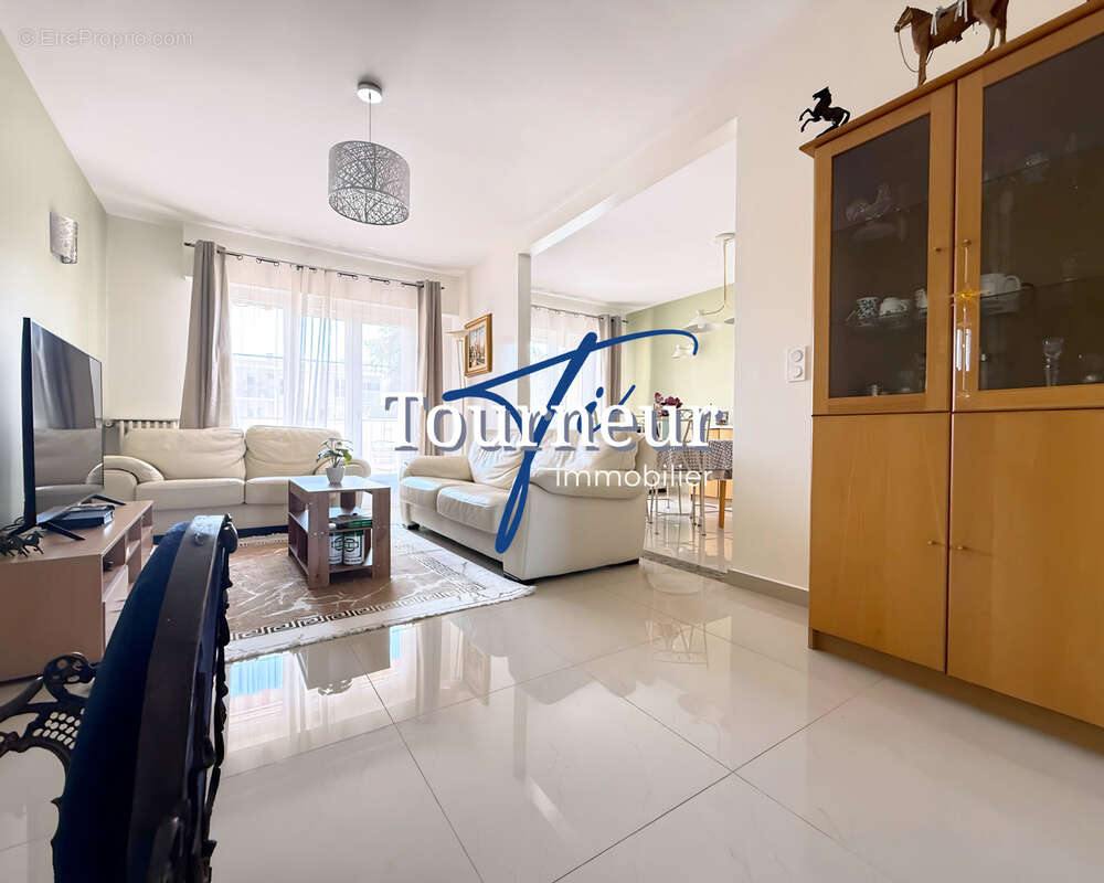 Appartement à SANARY-SUR-MER