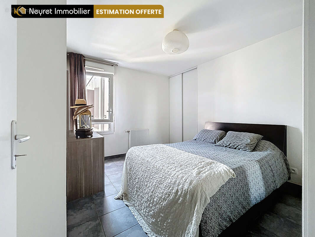 Appartement à SAINT-FONS