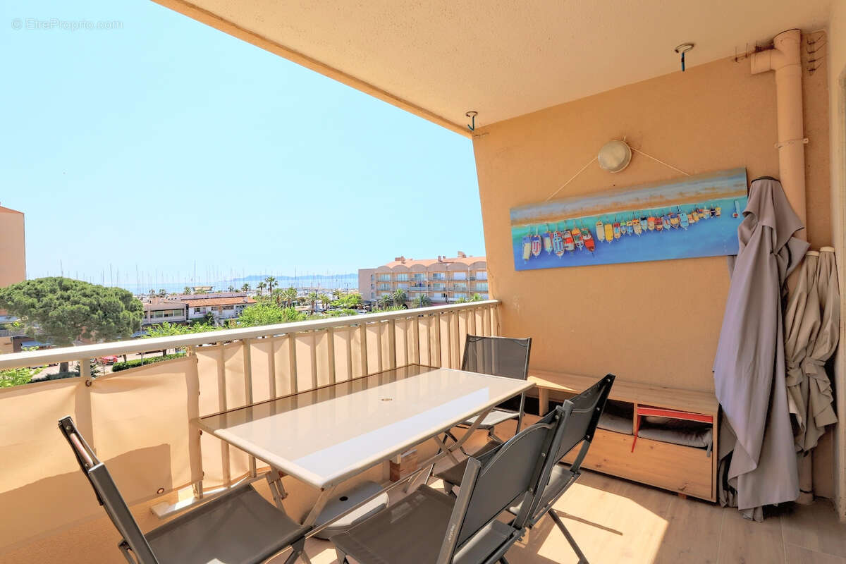 Appartement à HYERES