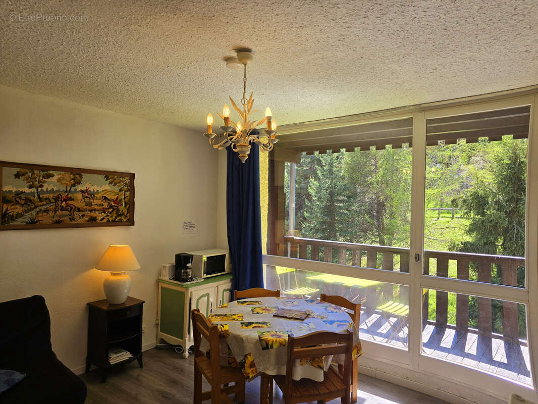 Appartement à SAINT-PONS