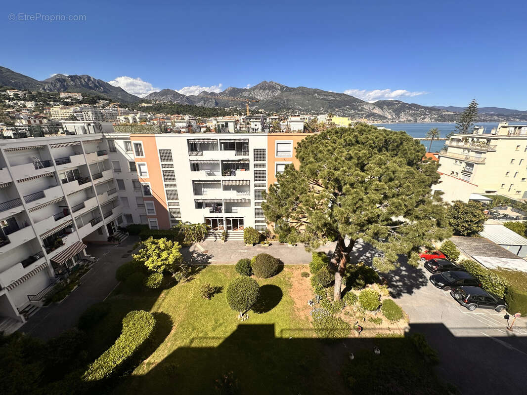 Appartement à ROQUEBRUNE-CAP-MARTIN