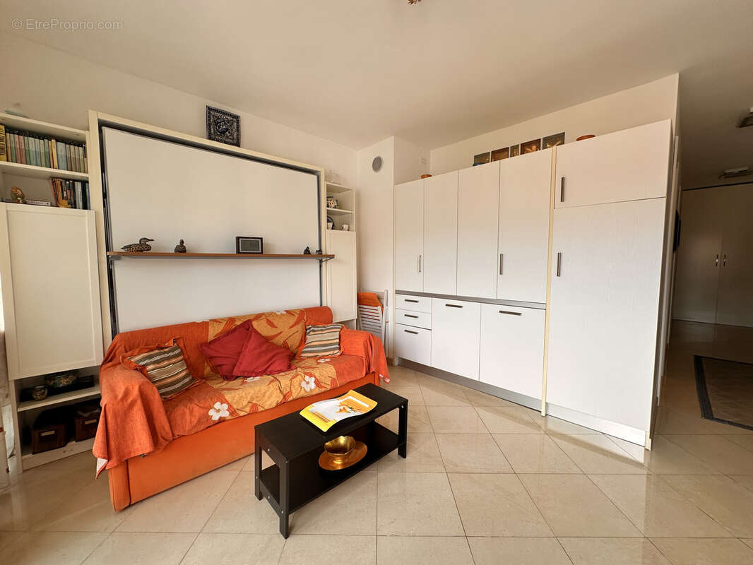 Appartement à ROQUEBRUNE-CAP-MARTIN