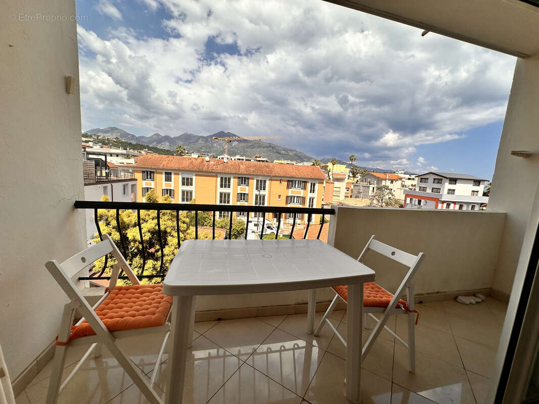 Appartement à ROQUEBRUNE-CAP-MARTIN
