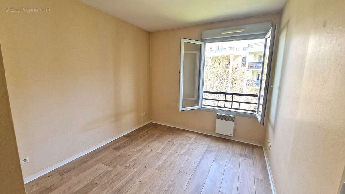 Appartement à BOURGOIN-JALLIEU