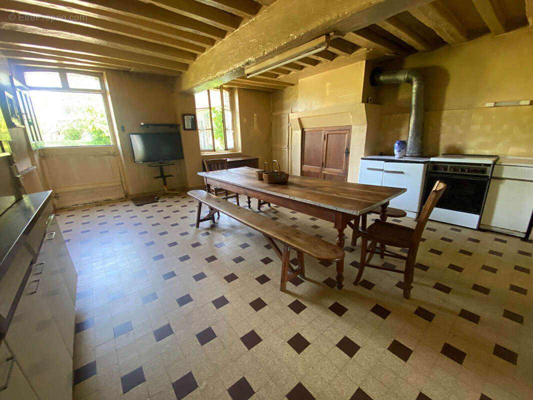 Maison à LONGNY-AU-PERCHE