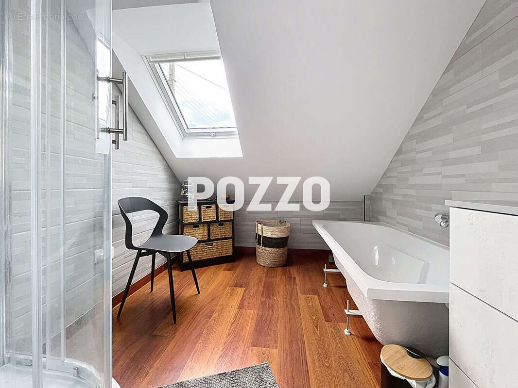 Maison à SAINT-PAIR-SUR-MER