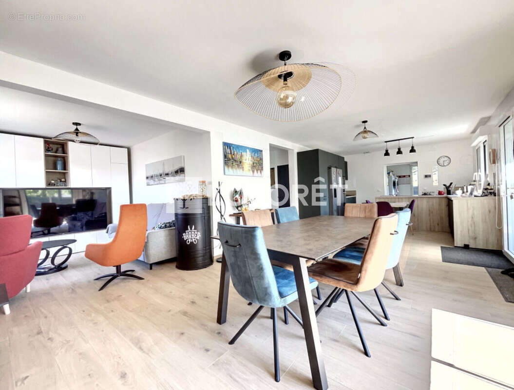 Maison à NOYAL-MUZILLAC