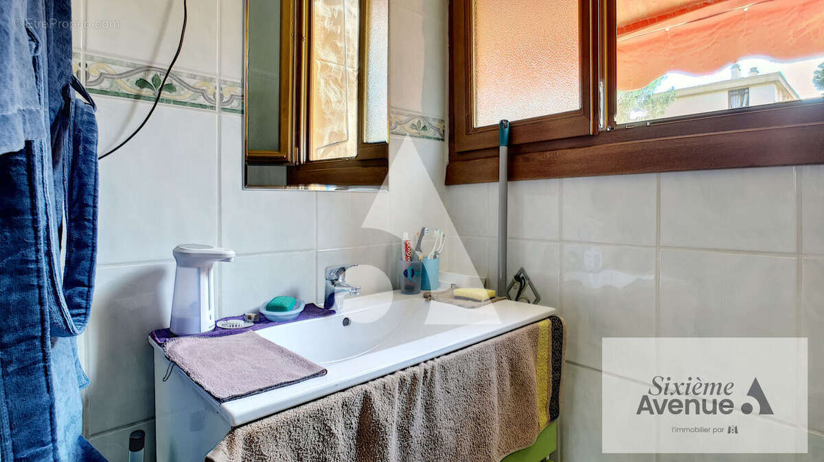 Appartement à LE CANNET