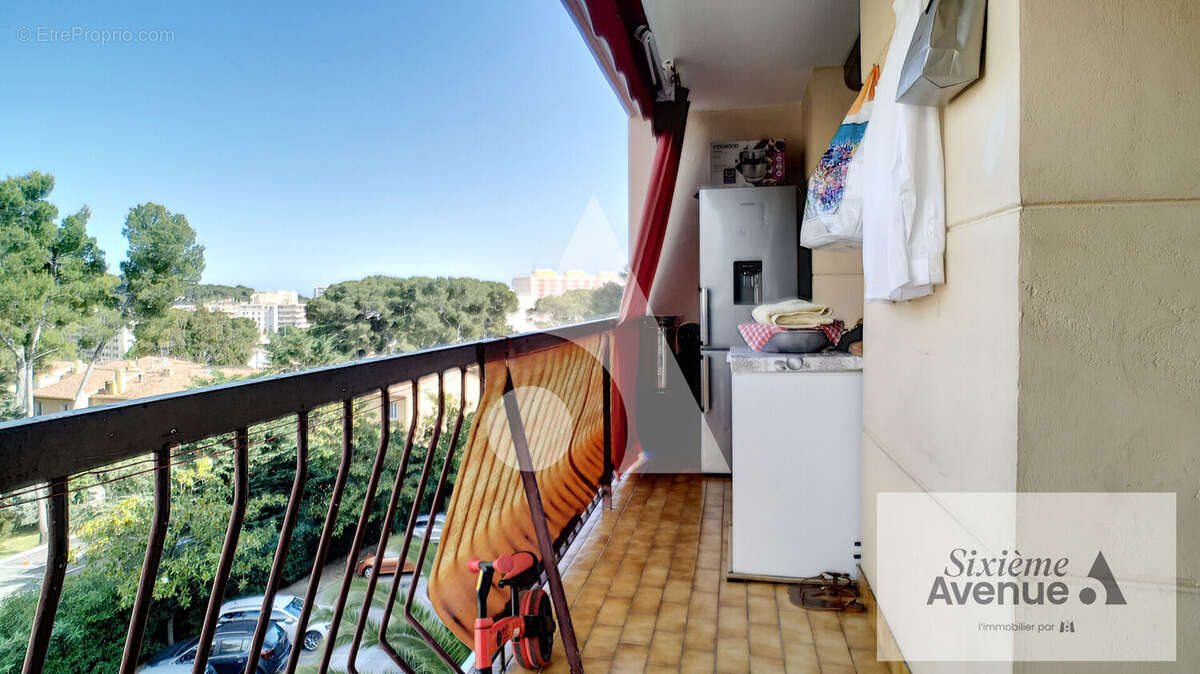 Appartement à LE CANNET