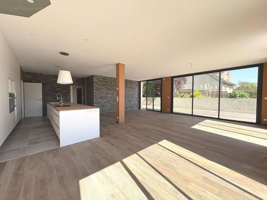 Appartement à ART-SUR-MEURTHE