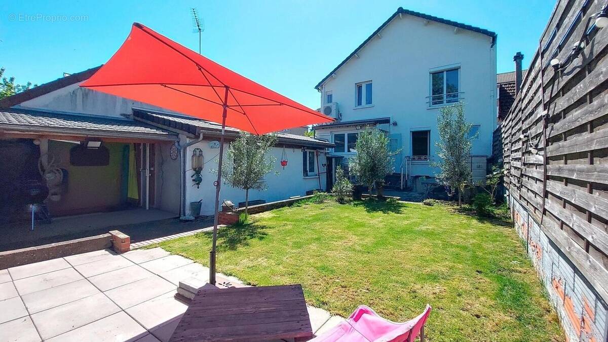 Photo 1 - Maison à MASSY