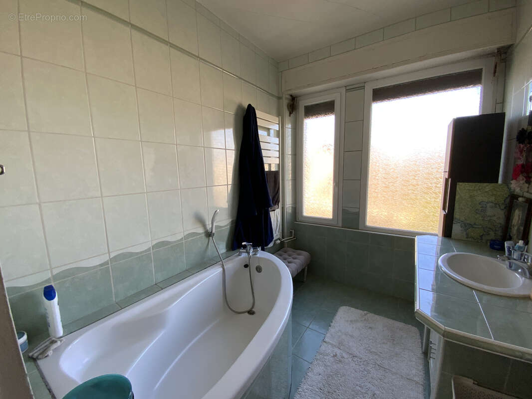 Maison à LUXEUIL-LES-BAINS