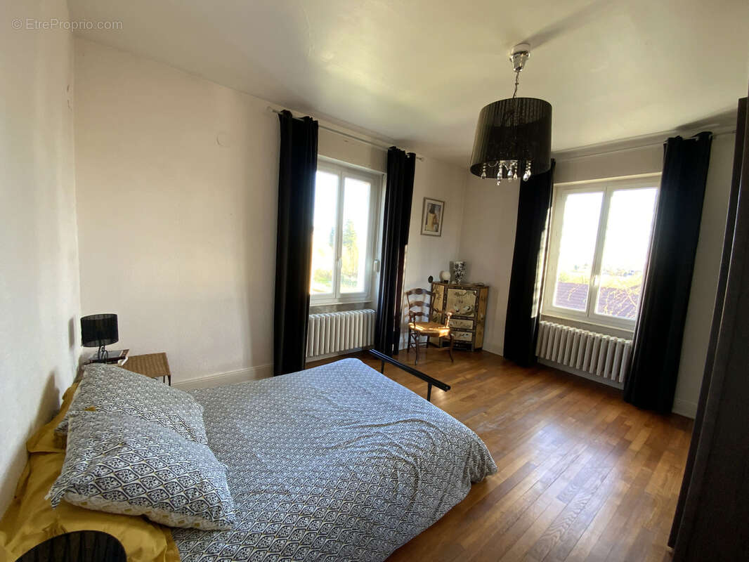 Maison à LUXEUIL-LES-BAINS