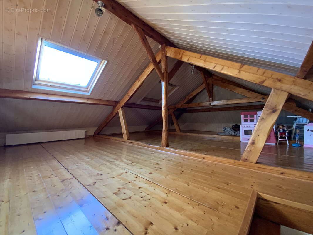 Maison à LUXEUIL-LES-BAINS