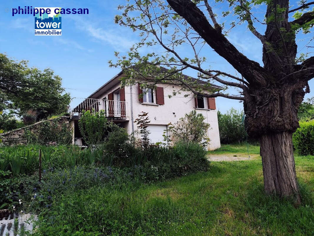 Maison à VILLEFRANCHE-DE-ROUERGUE