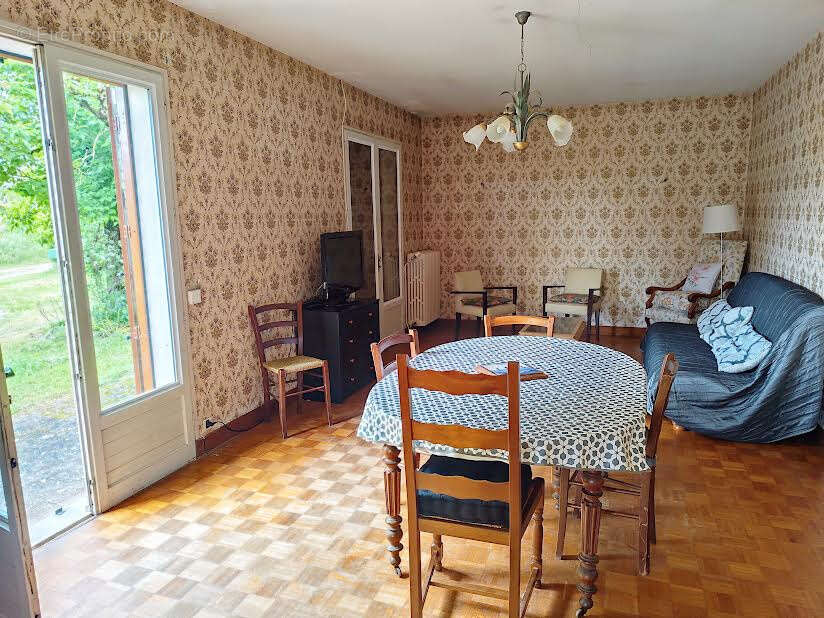 Maison à VILLEFRANCHE-DE-ROUERGUE