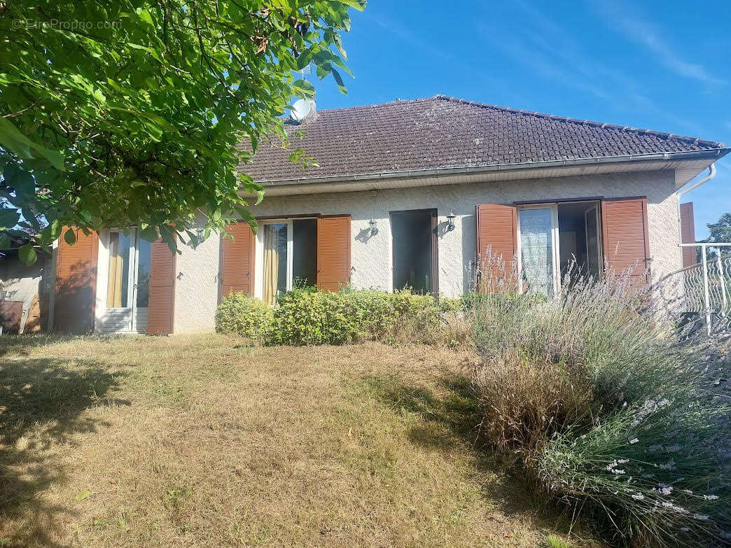 Maison à VILLEFRANCHE-DE-ROUERGUE