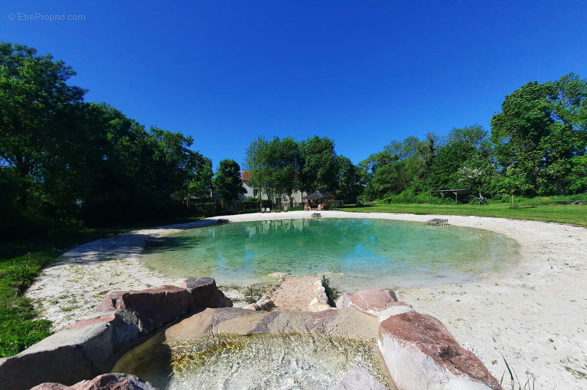 Maison à AIGREFEUILLE-D&#039;AUNIS