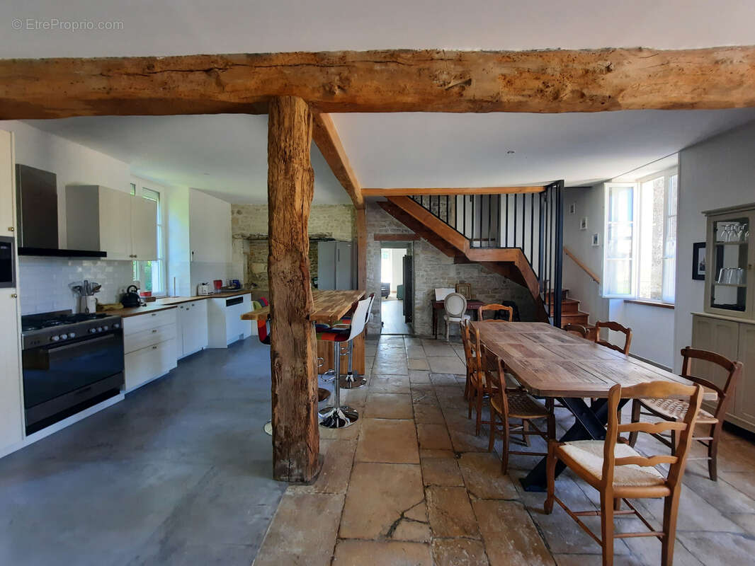 Maison à AIGREFEUILLE-D&#039;AUNIS