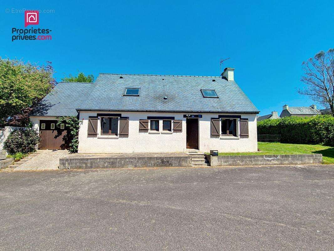 Maison à PLOUEZOC&#039;H