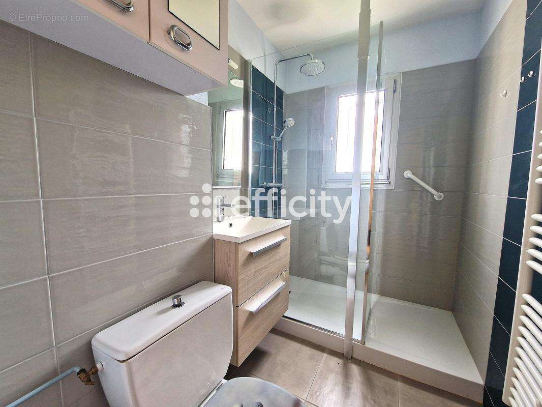 Appartement à VAUX-SUR-MER