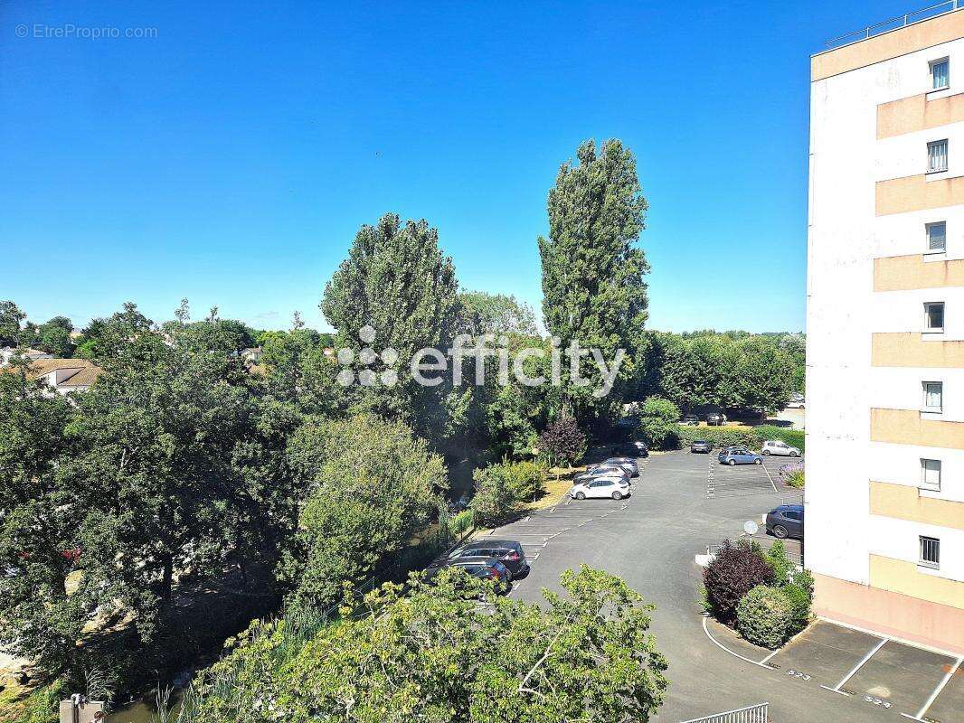 Appartement à VAUX-SUR-MER