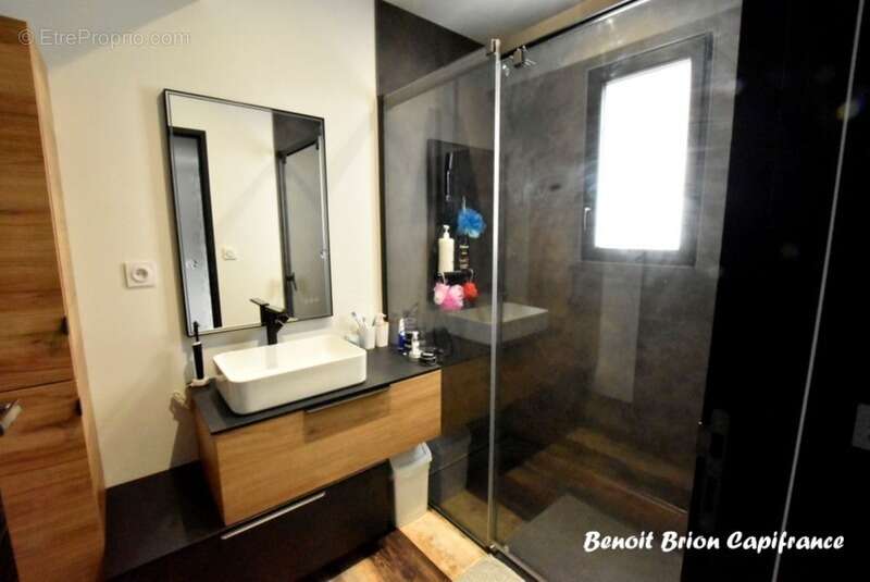 Maison à SAINT-BRICE-EN-COGLES