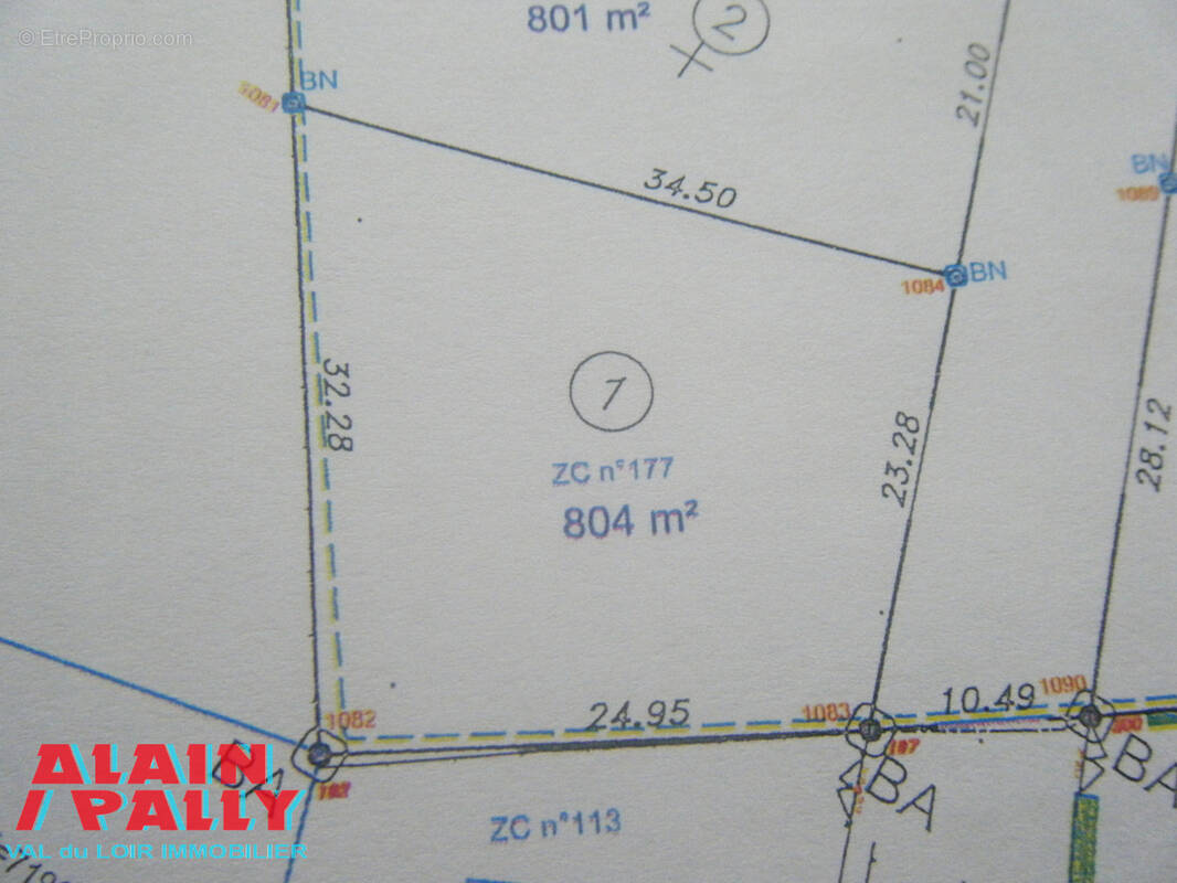 Terrain à CLOYES-SUR-LE-LOIR
