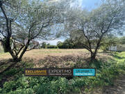 Terrain à SAINT-HILAIRE-DE-CHALEONS