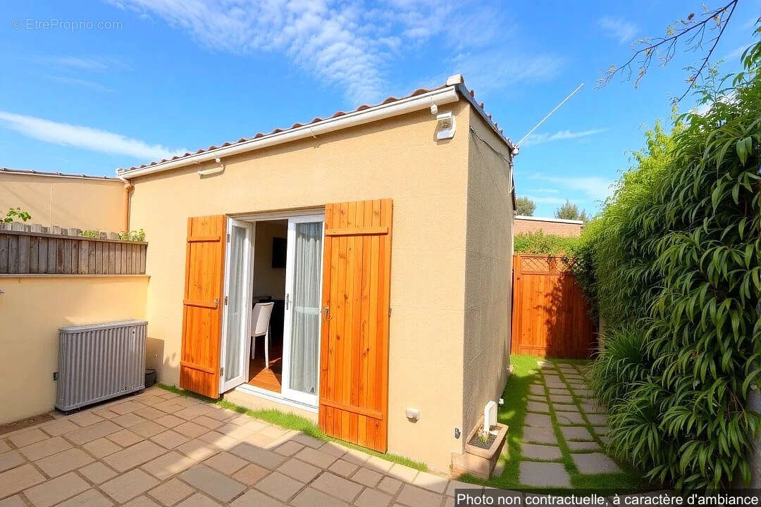 Maison à VIC-LA-GARDIOLE