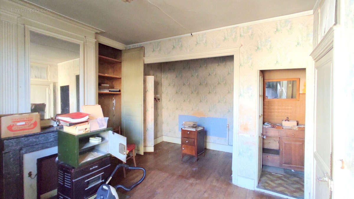 Maison à CHATELLERAULT