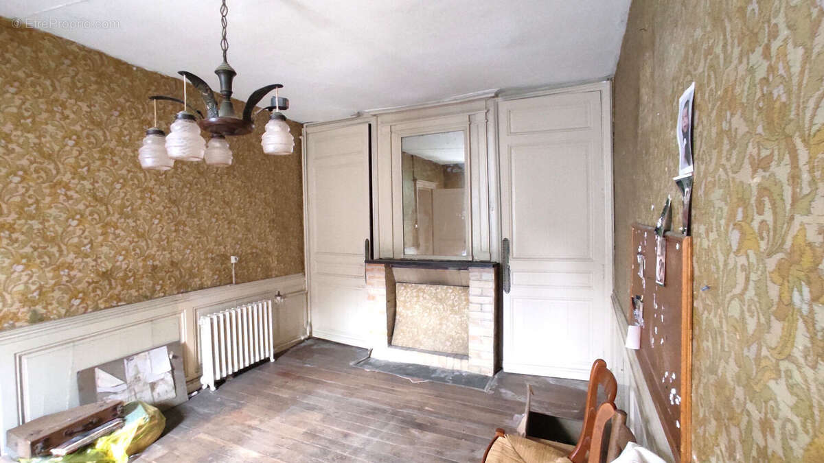 Maison à CHATELLERAULT