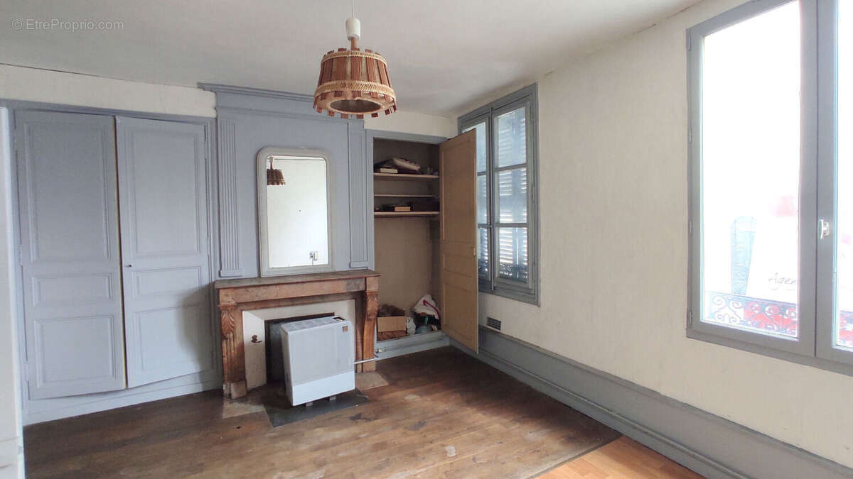 Maison à CHATELLERAULT