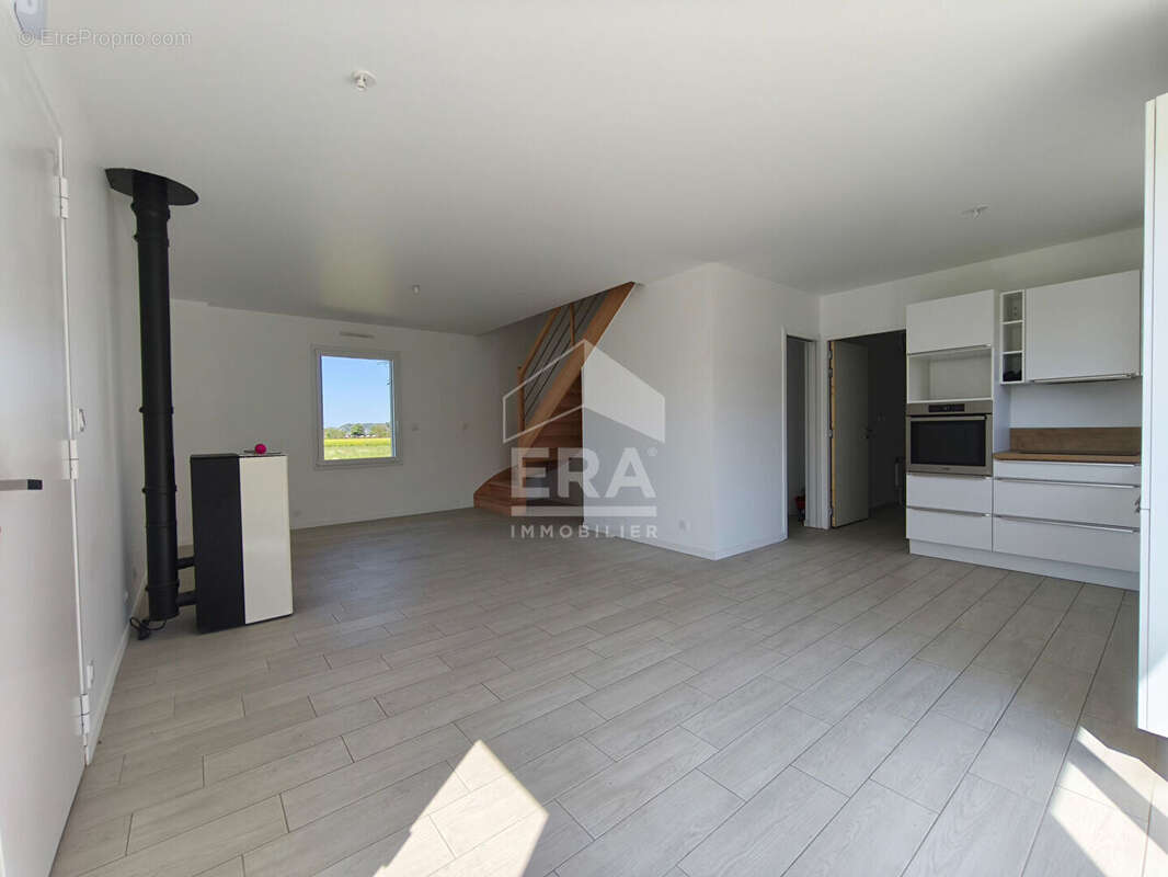 Maison à DOL-DE-BRETAGNE