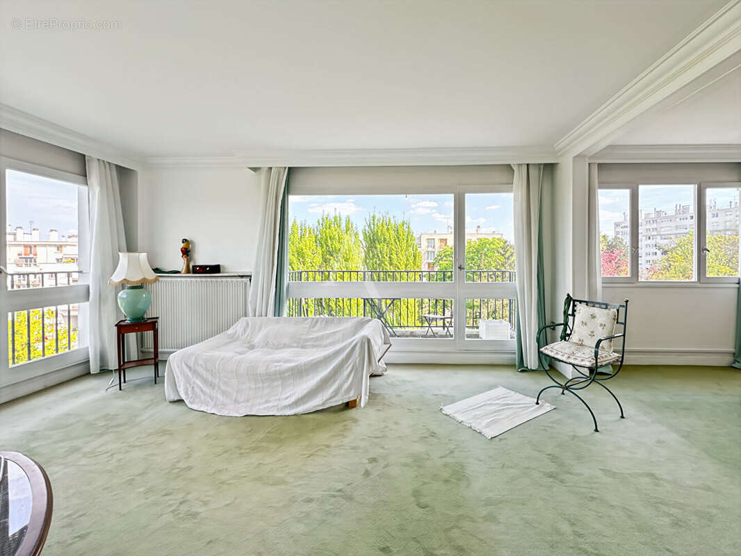 Appartement à GARCHES