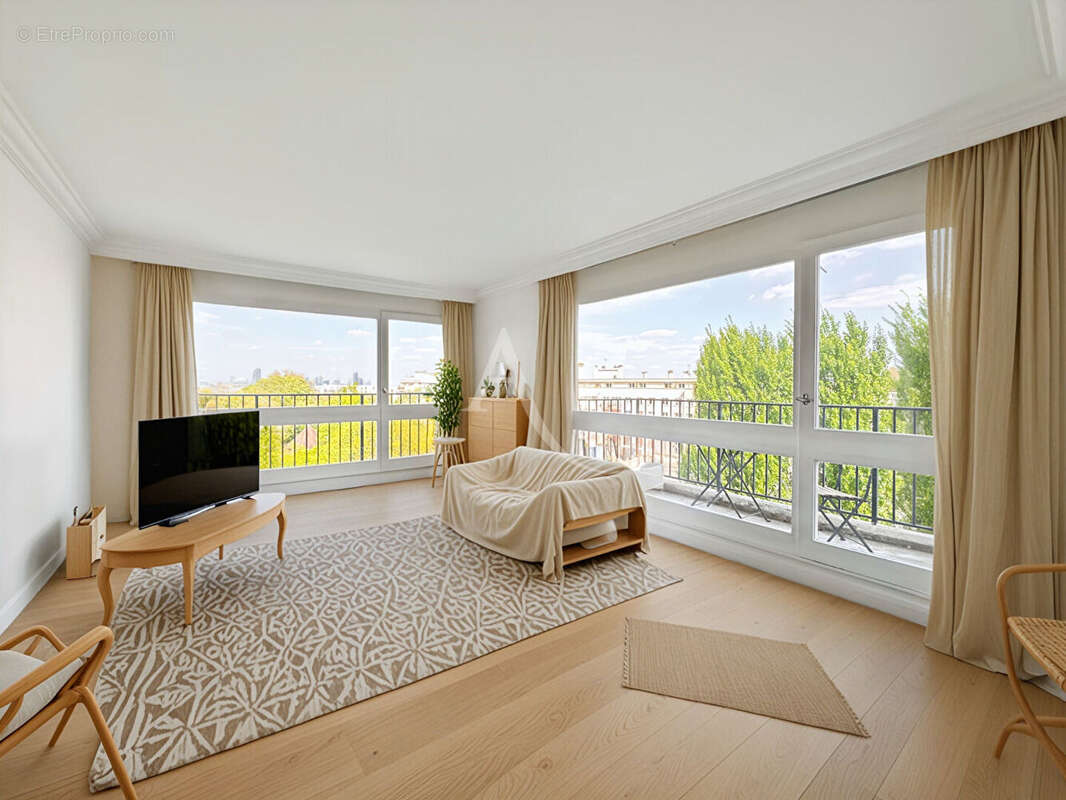 Appartement à GARCHES